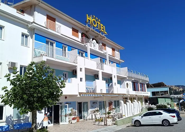 Hotel La Carruba