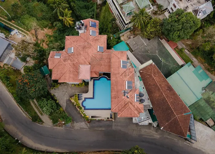 Senani Hotel Kandy