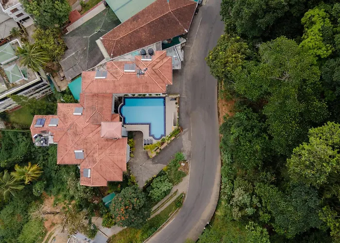 Senani Hotel Kandy