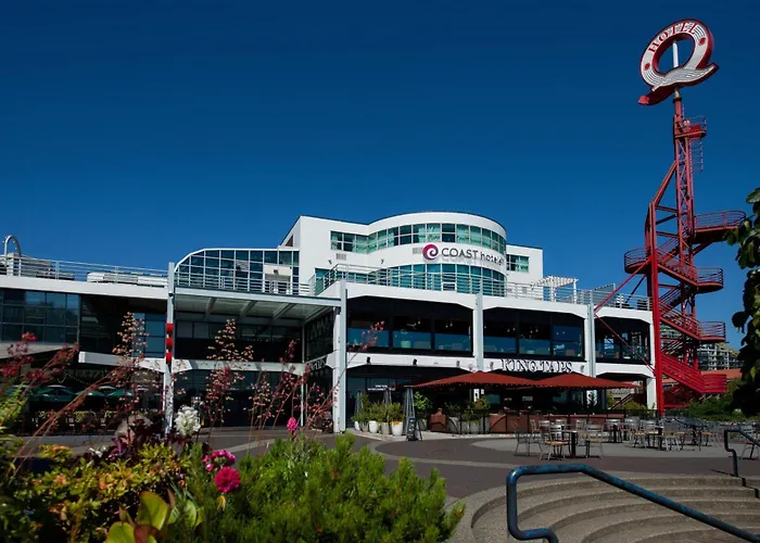 Coast Lonsdale Quay Hotel North Vancouver
