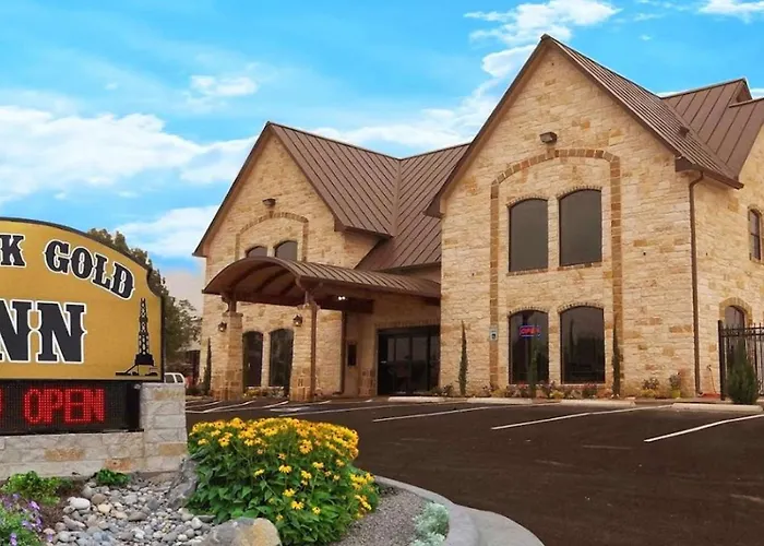 Black Gold Inn Yoakum