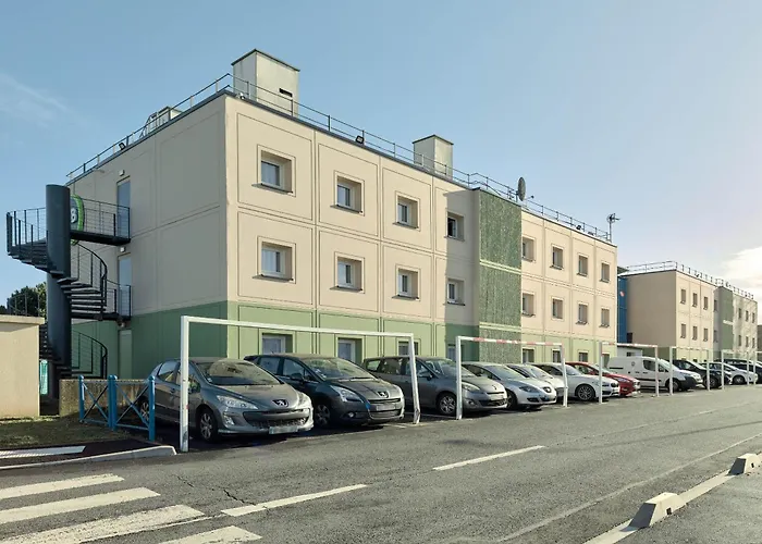 B&B Hotel Cergy Pierrelaye