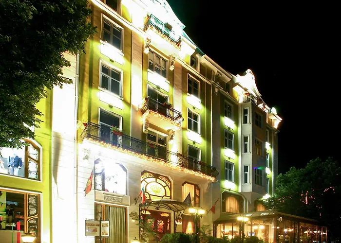 Grand Hotel London