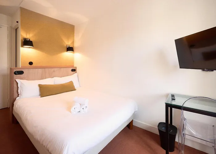 Hôtel Henri IV