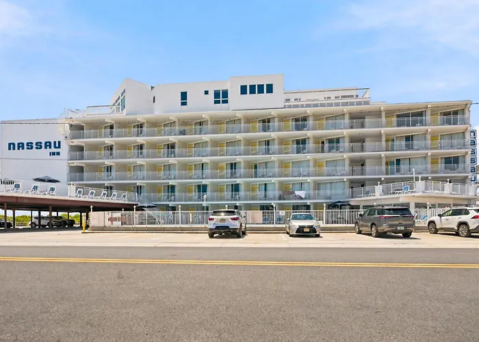 Nassau Inn Beachfront