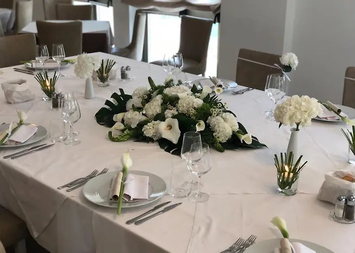 Athos Hotel
