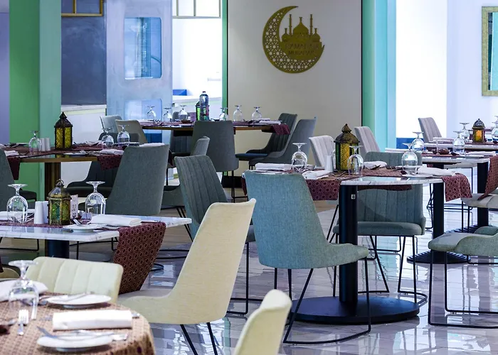 Queen Elizabeth 2 Hotel Dubai