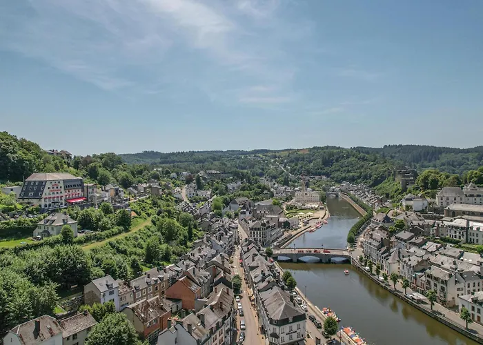 Hôtel Panorama - Vue exceptionnelle sur la Semois Bouillon