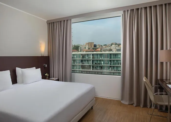 Hotel Nh Savona Darsena