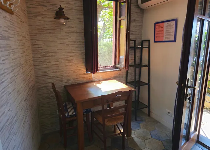 Aparthotel Il Borgo Di Campi Riomaggiore