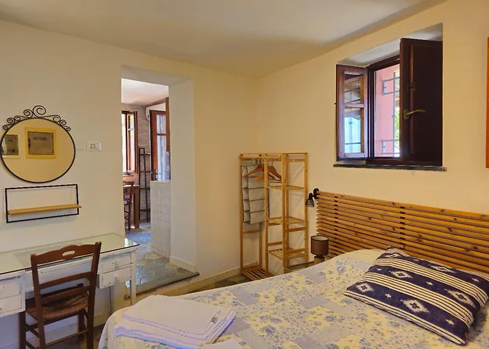 Aparthotel Il Borgo Di Campi Riomaggiore