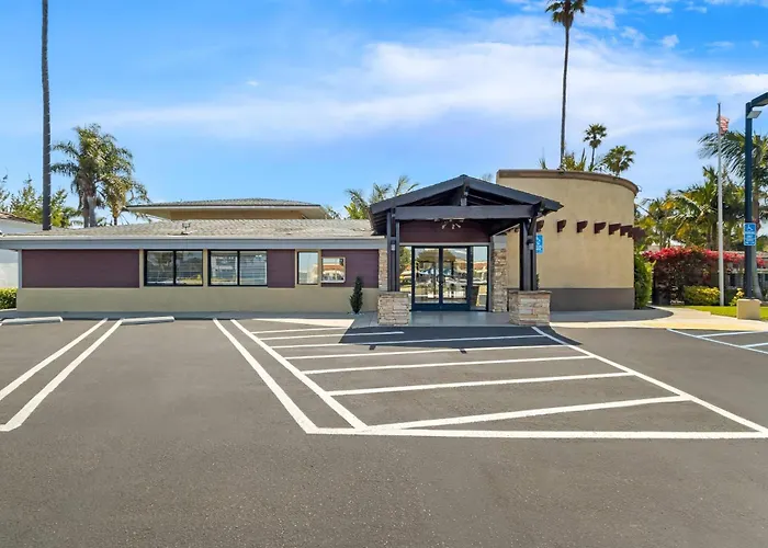 Travelodge By Wyndham Santa Maria