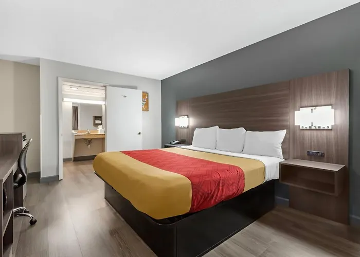 Econo Lodge Creedmoor - Butner