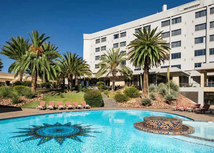 Safari Court Hotel