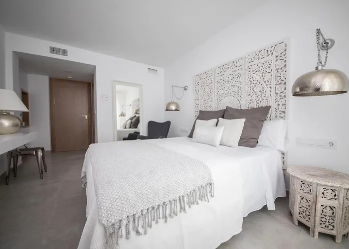 Hostal Cervantes Playa Garrucha