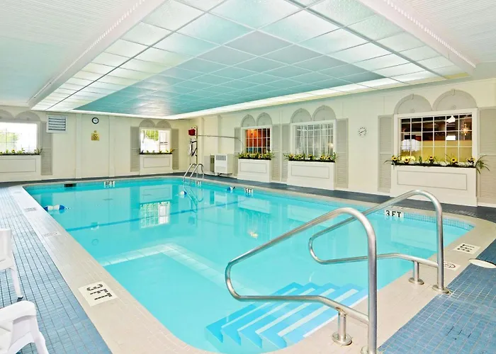Magnuson Grand Pioneer Inn And Suites