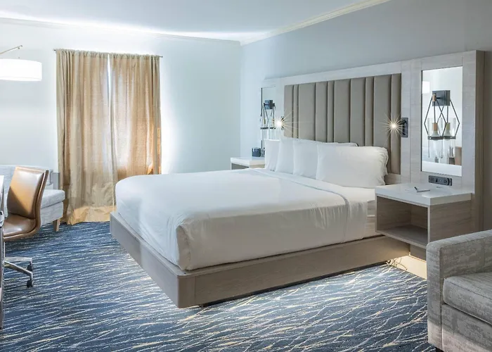 Inn On The Square, An Ascend Collection Hotel Greenwood