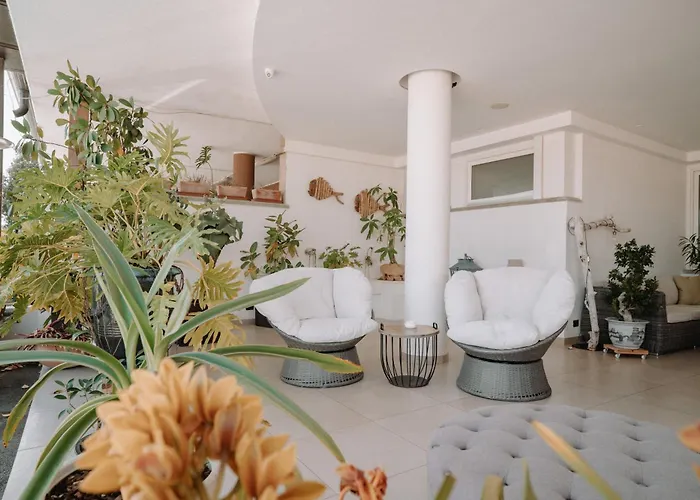 Love & Fama Hotel Sabaudia