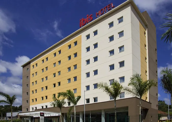 Ibis Itatiba