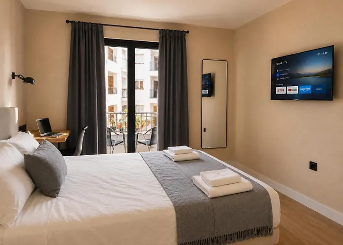 Hotel San Vicente - Centro Playa Conil De La Frontera