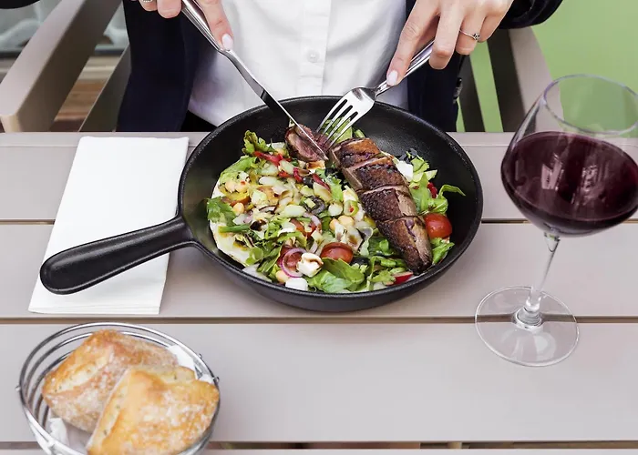 Novotel Paris Charles de Gaulle Airport Le Mesnil-Amelot