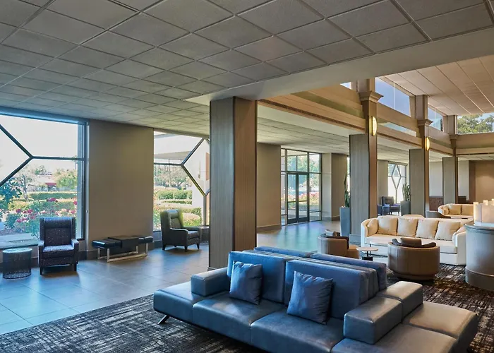Doubletree By Hilton Newark-Fremont Hotel