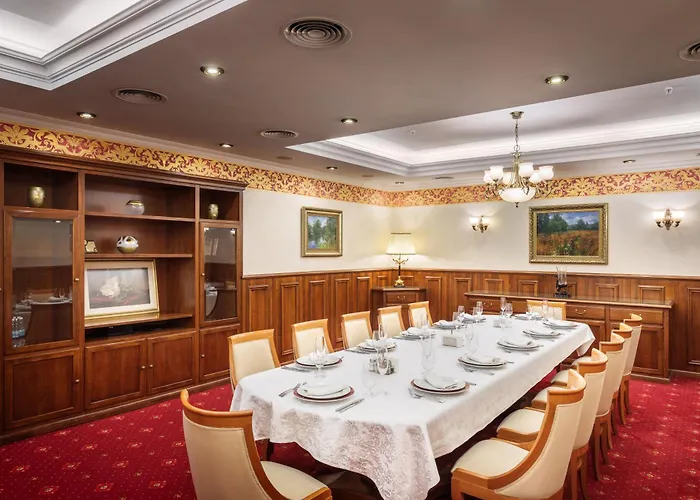 Natsionalny Hotel Kiev