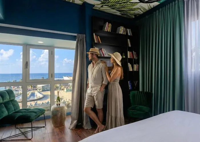 Seaside Hotel By Zvieli Hotels
