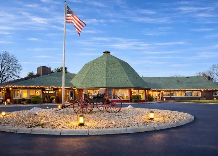 Round Barn Lodge Spring Green