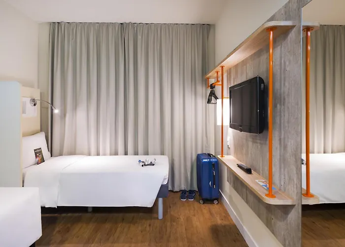Ibis Budget Navegantes Itajaí