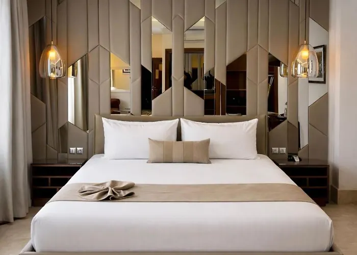One Hotel Casa Blanca