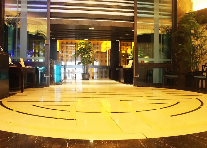 Regal Shanghai East Asia Hotel