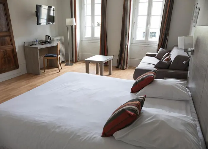 Hotel De La Poste Restaurant Benjamin Linard