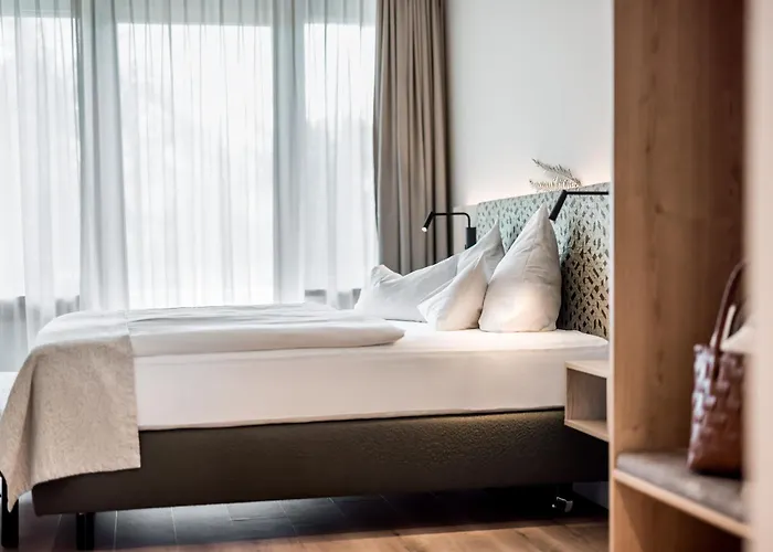 Krumers Alpin - Your Mountain Oasis Seefeld in Tirol