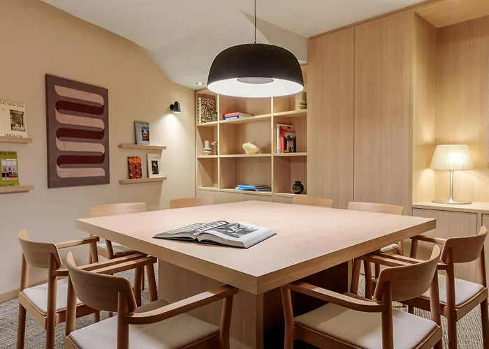 Ac Hotel Sants By Marriott Barcelona
