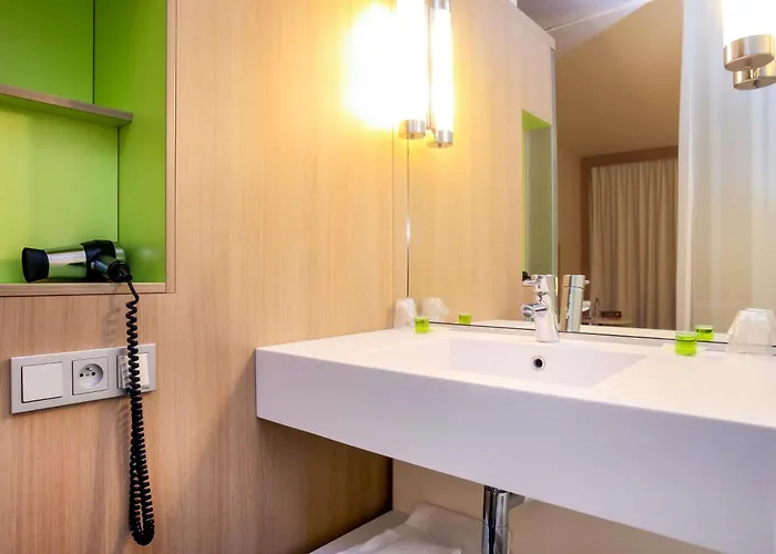 ibis Styles Nantes Reze Aéroport