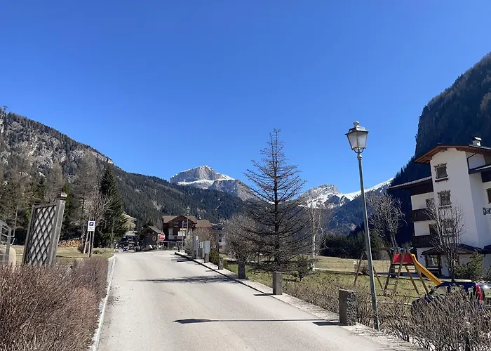 Hotel Alaska Campitello di Fassa