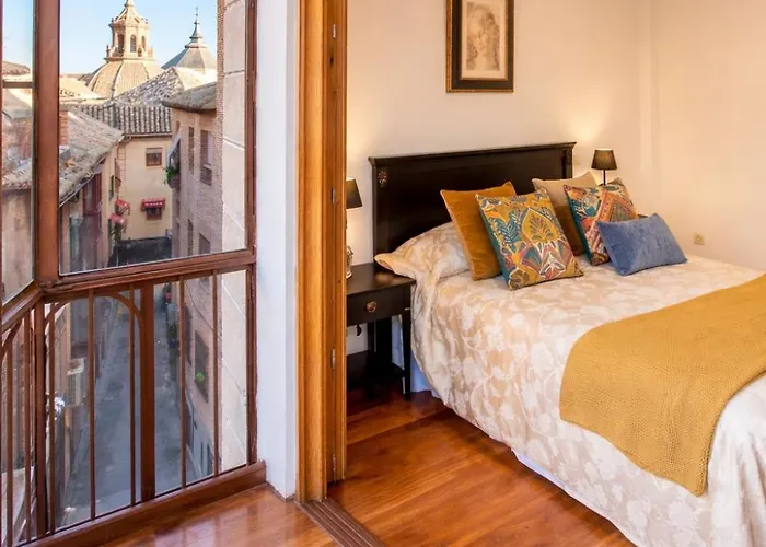 Smartmonki Sinagoga Entre la Catedral y Zocodover Toledo