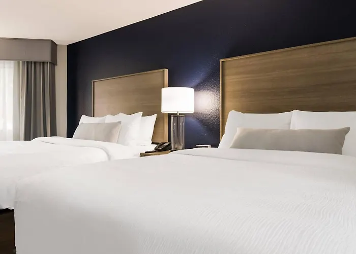 The Inn On Maritime Bay, An Ascend Collection Hotel Manitowoc
