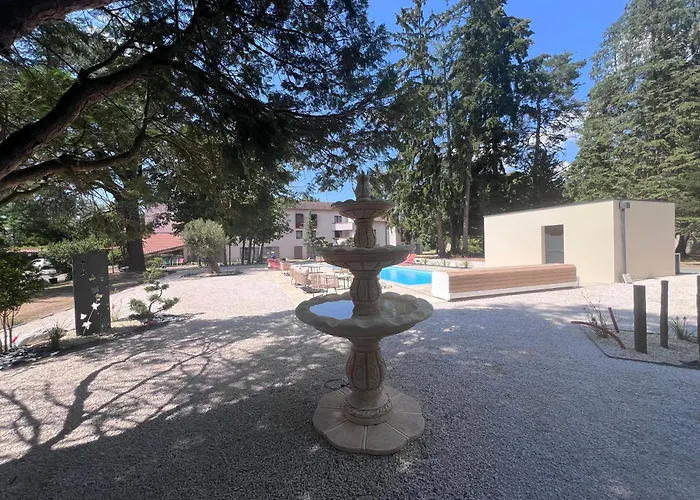 Logis Hôtel Le Parc de Geoffroy Thiers