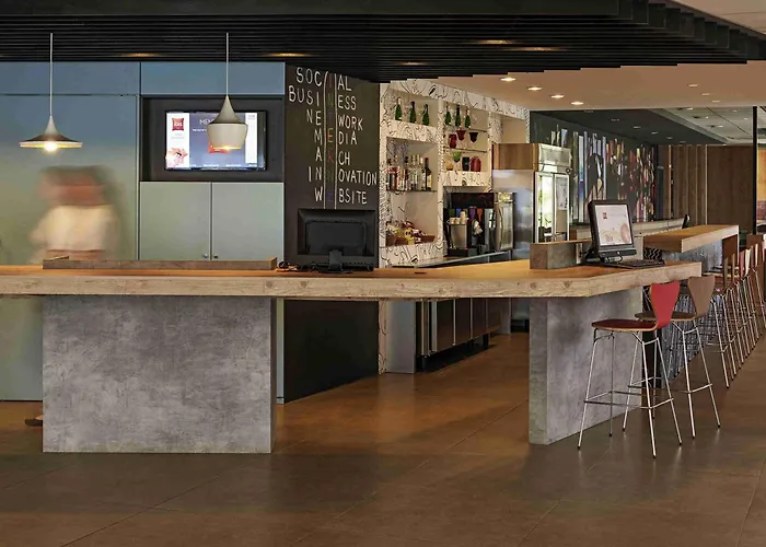 Ibis Londrina Shopping Hotel