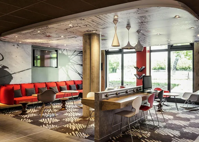 Hotel ibis Saint Quentin en Yvelines - Vélodrome à Montigny-le-Bretonneux