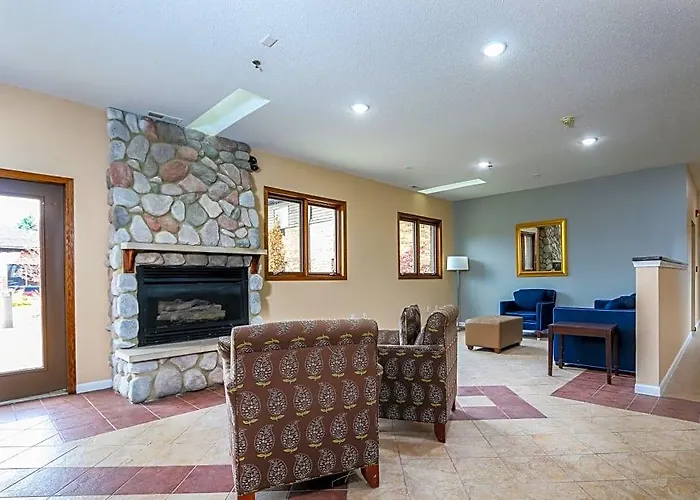 Bliss Point Inn & Suites
