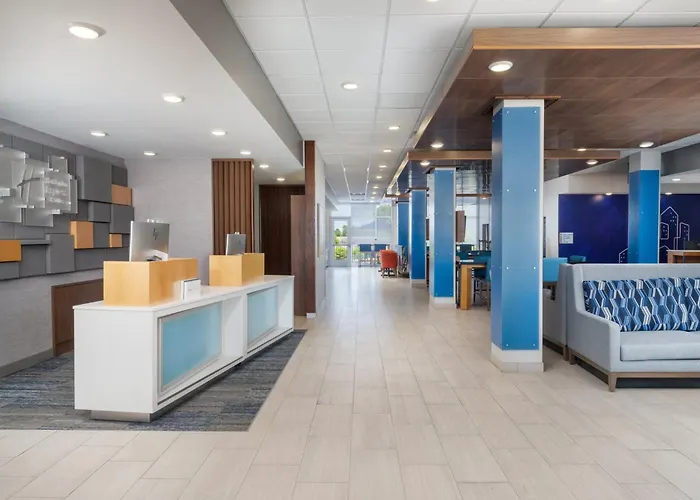 Holiday Inn Express & Suites - Lexington W - Versailles By Ihg