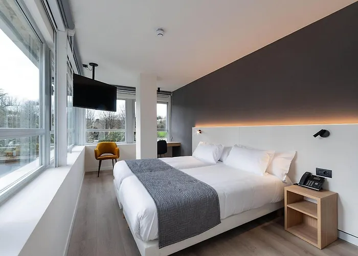 Hotel Distrito Oeste