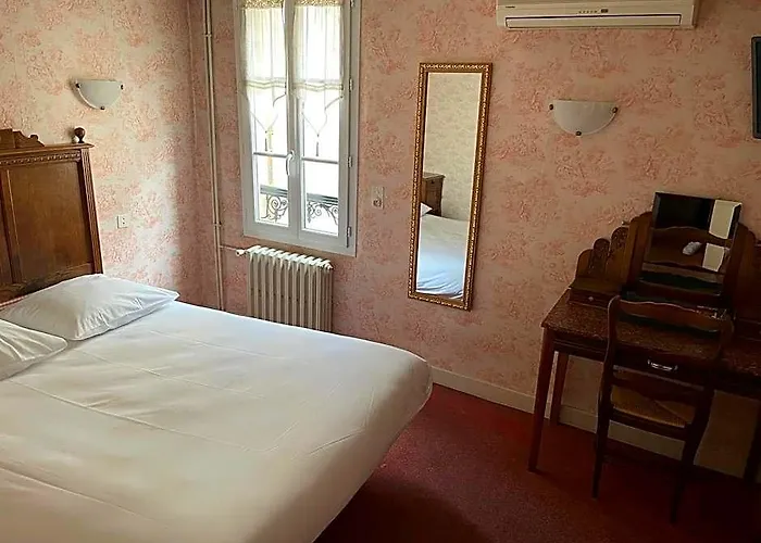 Hotel Le Coq d'Or à Brive-la-Gaillarde