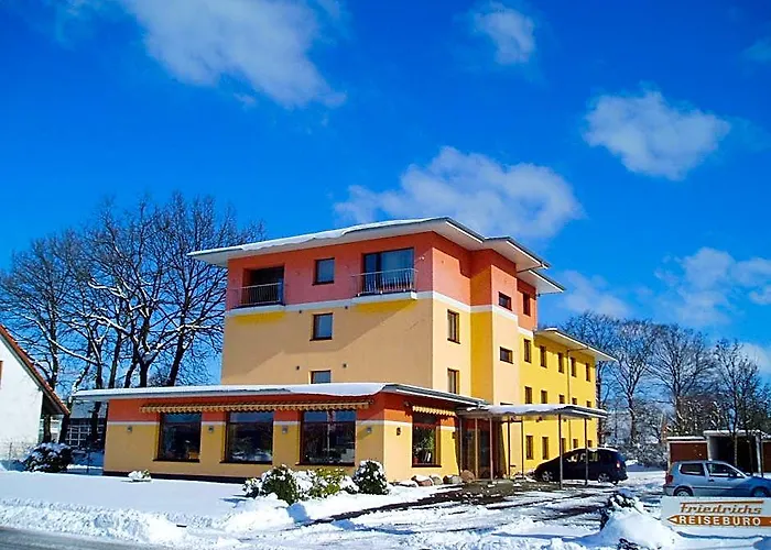 Hotel Friedrichs Neumünster