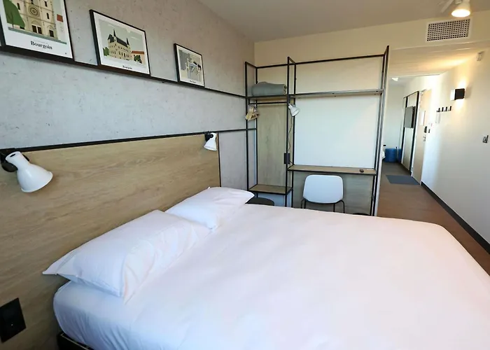 Ibis Bourgoin Jallieu Medipole
