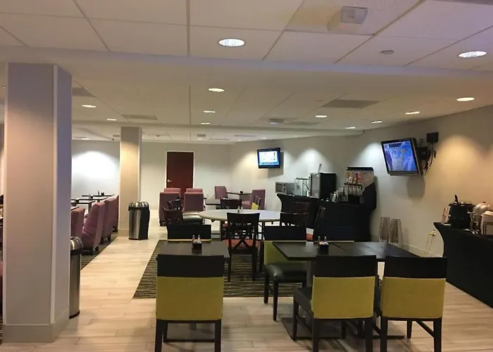 Best Western Plus Boston Hotel
