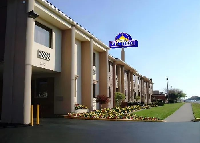 A Victory Hotel - Southfield